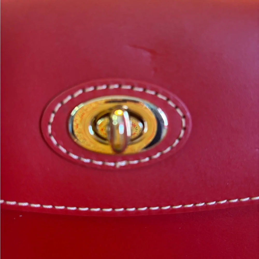 Dooney & Bourke Red Sweety Leather Pinky Bag w/Dust Cover/Price Set/No Offers - Picture 4 of 6